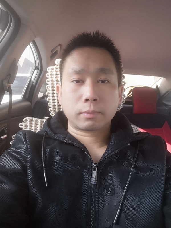 孤独的狼的第二张照片--孝感相亲服务中心