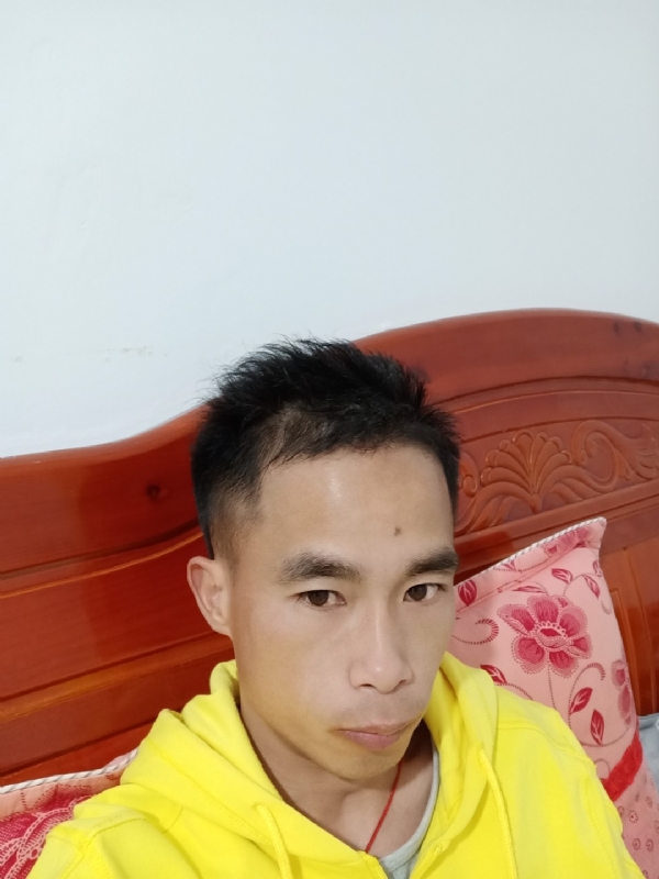 小biu崽的第一张照片--孝感相亲服务中心