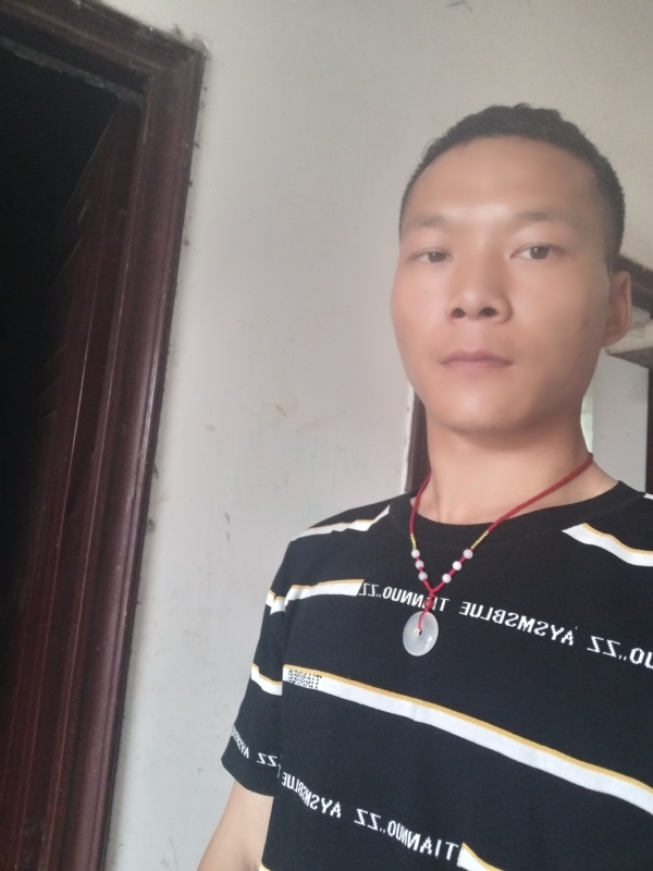 爱，请深爱的第二张照片--孝感相亲服务中心