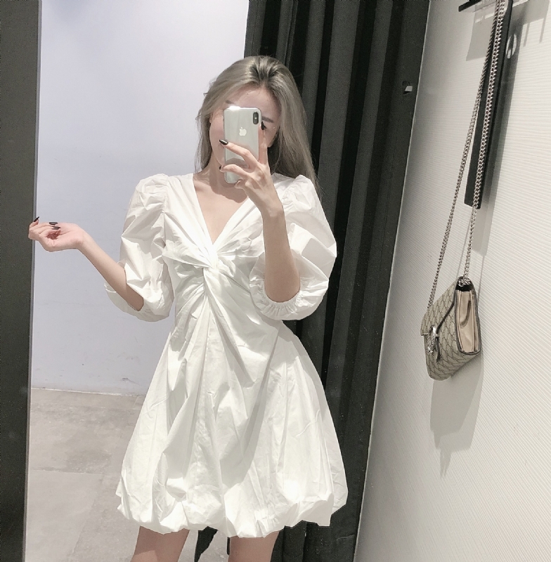 你最珍贵的第三张照片--孝感相亲服务中心