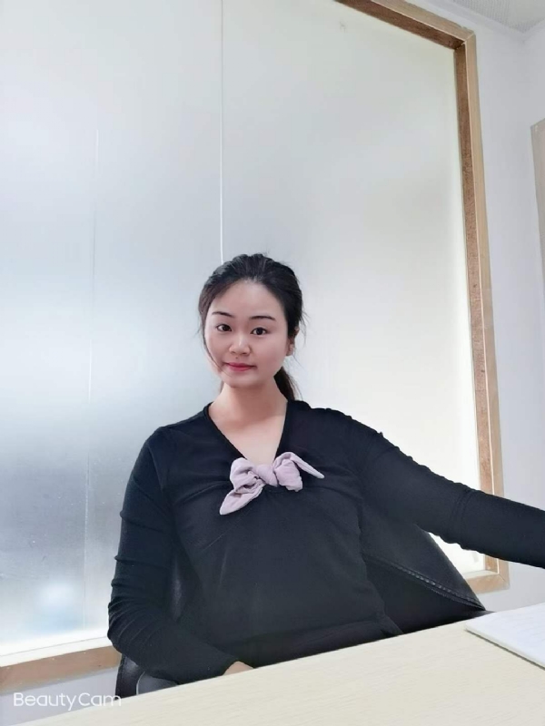美美在深的第一张照片--孝感相亲服务中心