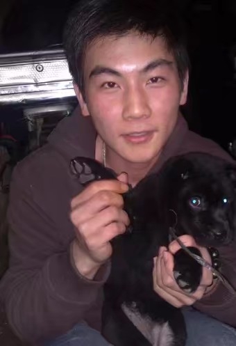 蜡笔小新的第四张照片--孝感相亲服务中心