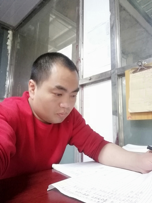 小吴的第一张照片--孝感相亲服务中心