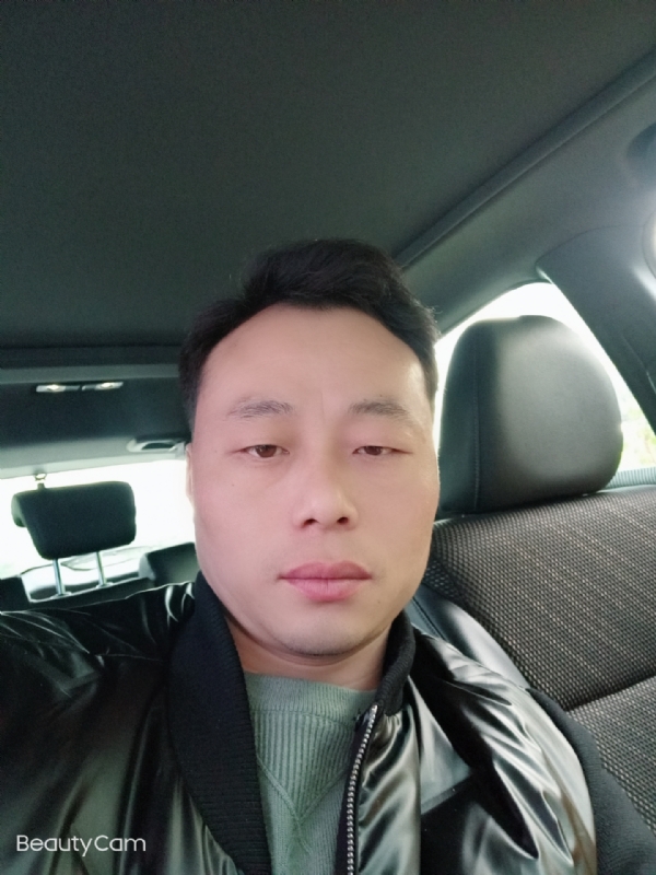 放飞的羊的第一张照片--孝感相亲服务中心