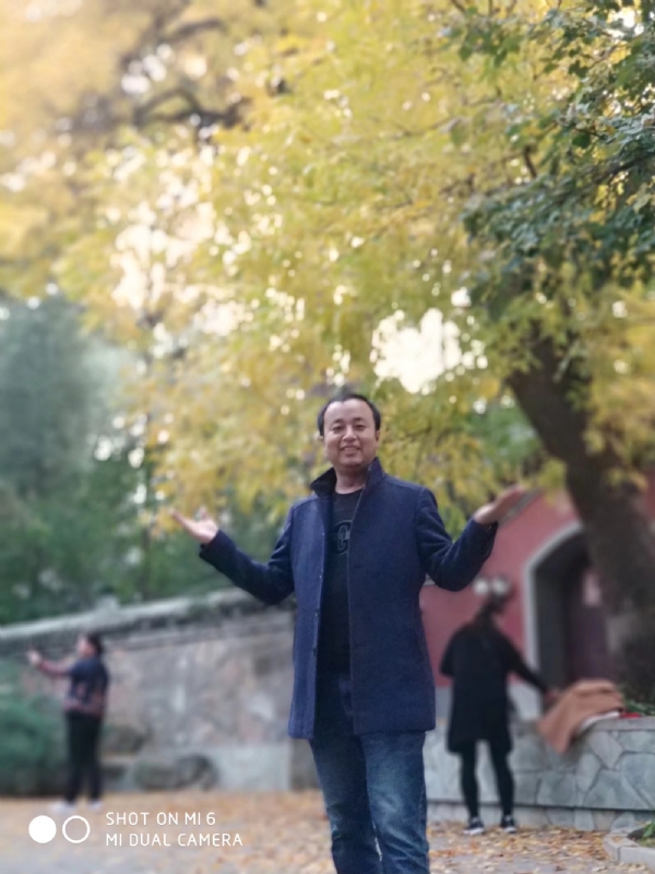 爱转角的第一张照片--孝感相亲服务中心