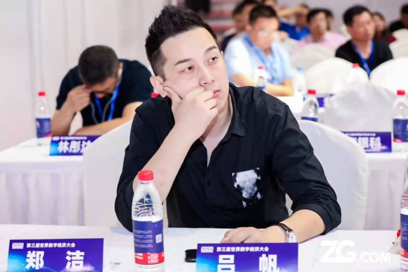 一生摯愛的第一张照片--孝感相亲服务中心