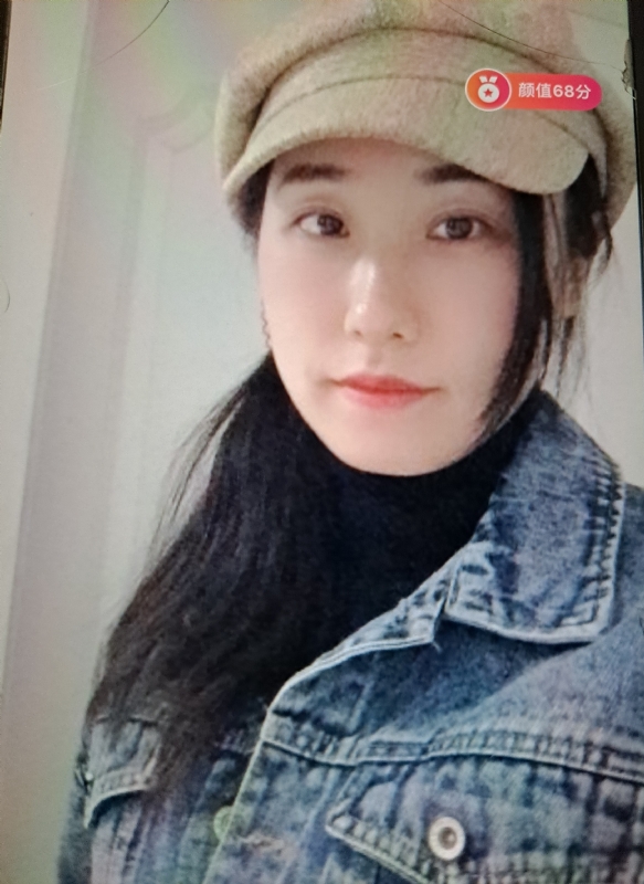 嫣然一笑的第二张照片--孝感相亲服务中心