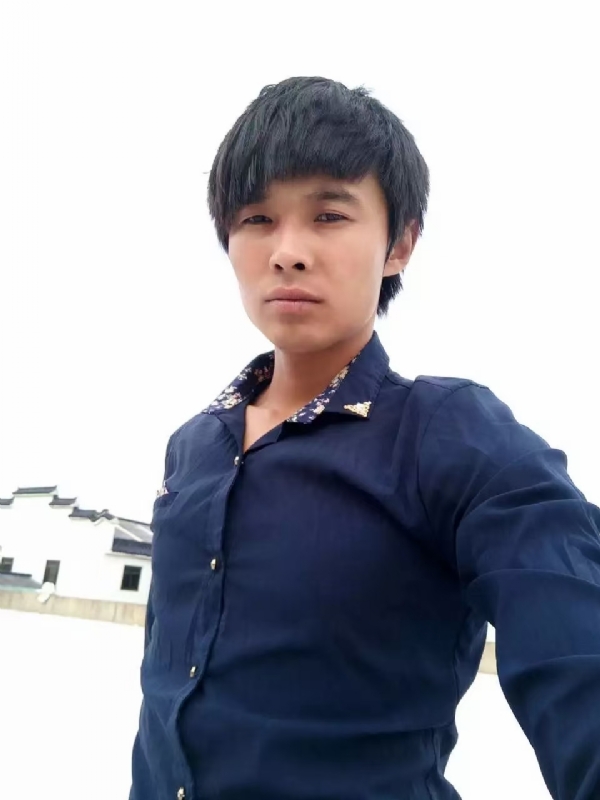 庸人自扰的第一张照片--孝感相亲服务中心