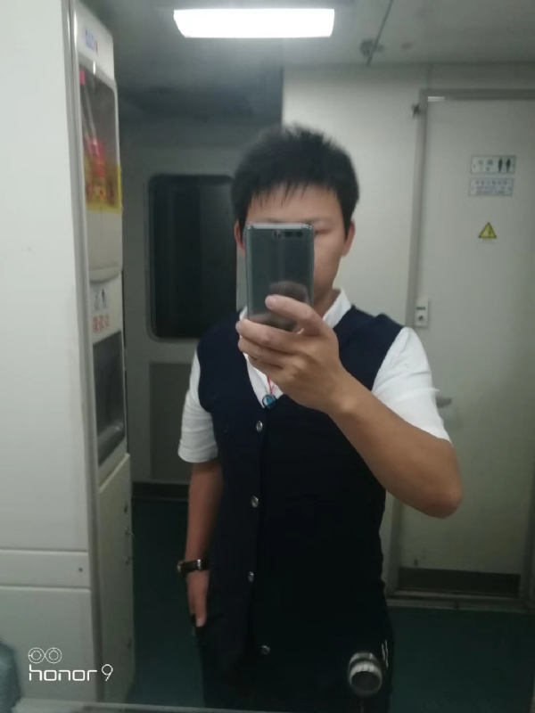 阳光下de幸福的第一张照片--孝感相亲服务中心