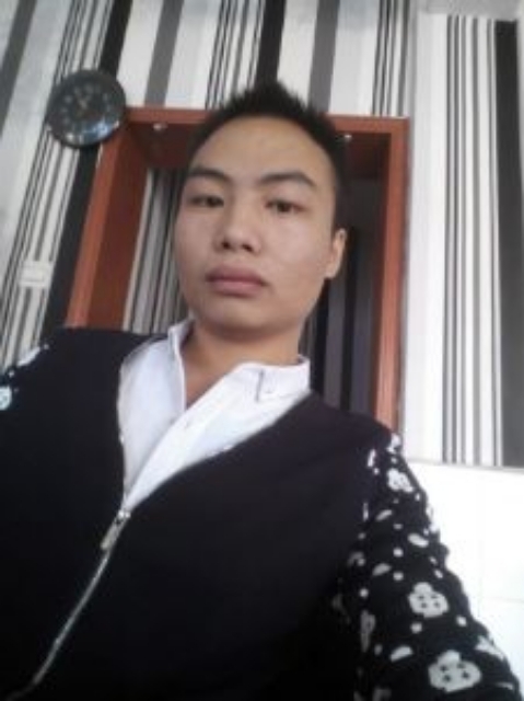 阿龙的第二张照片--孝感相亲服务中心
