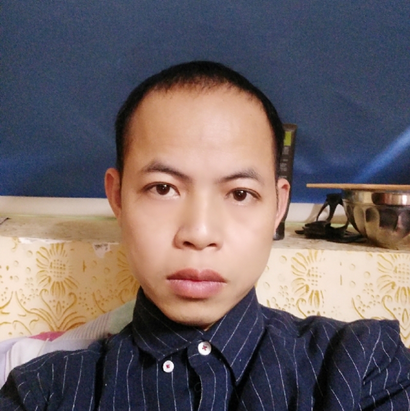 男儿当自强的第一张照片--孝感相亲服务中心