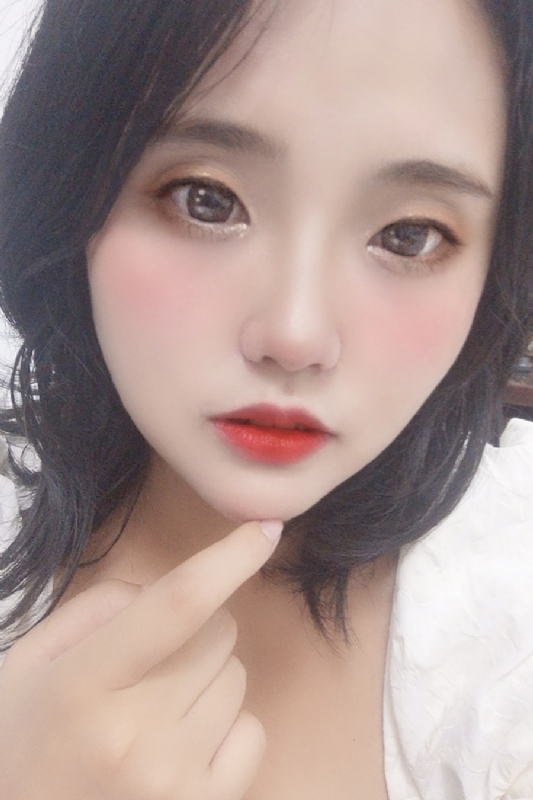妮妮的第一张照片--孝感相亲服务中心