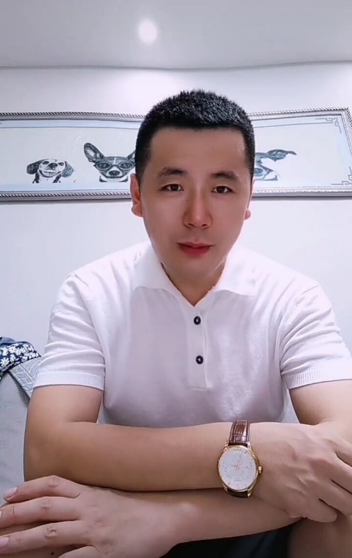 随风的第一张照片--孝感相亲服务中心