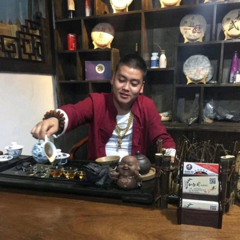 请叫我金爷的第一张照片--孝感相亲服务中心