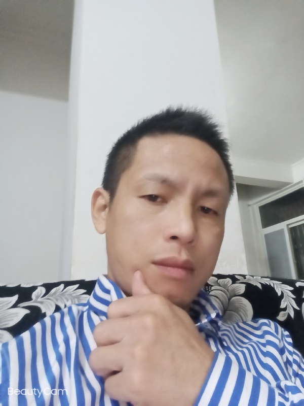 风雨40的第一张照片--孝感相亲服务中心