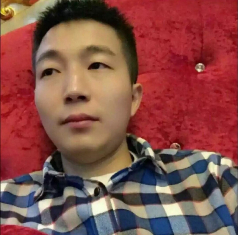 崩塌的信仰的第一张照片--孝感相亲服务中心