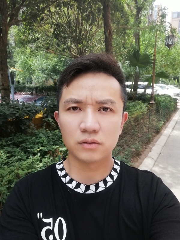 夏先生的第一张照片--孝感相亲服务中心