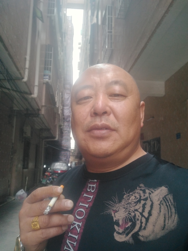 人在TA乡的第一张照片--孝感相亲服务中心