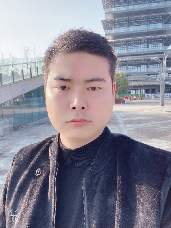 南心遥的第一张照片--孝感相亲服务中心