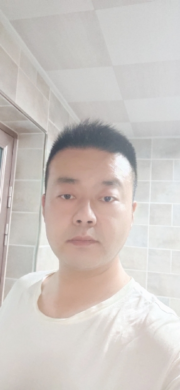 yangyongpingaoi的第一张照片--孝感相亲服务中心