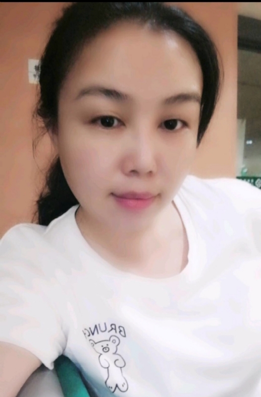 淡淡的云的第二张照片--孝感相亲服务中心