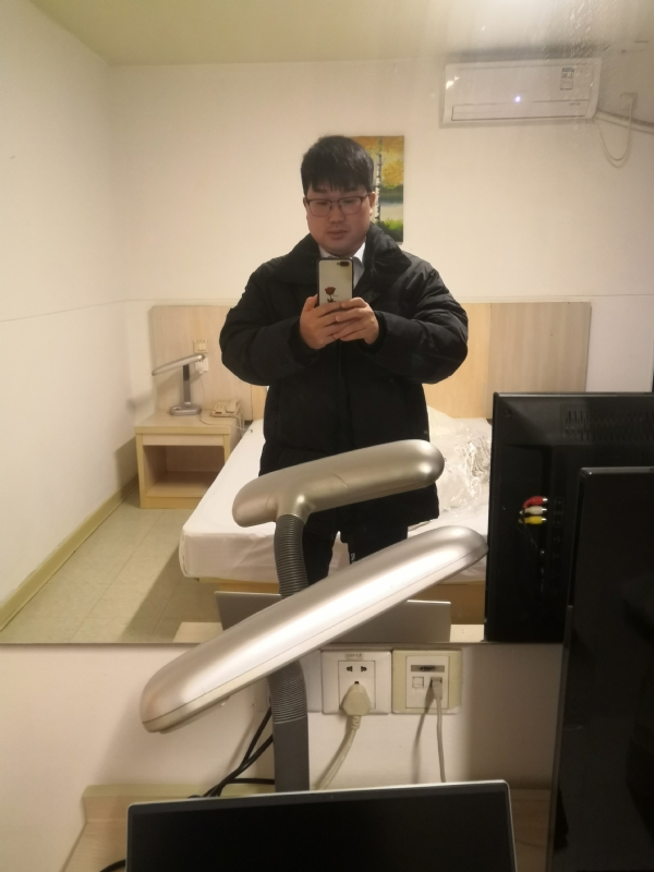 胡先生的第二张照片--孝感相亲服务中心