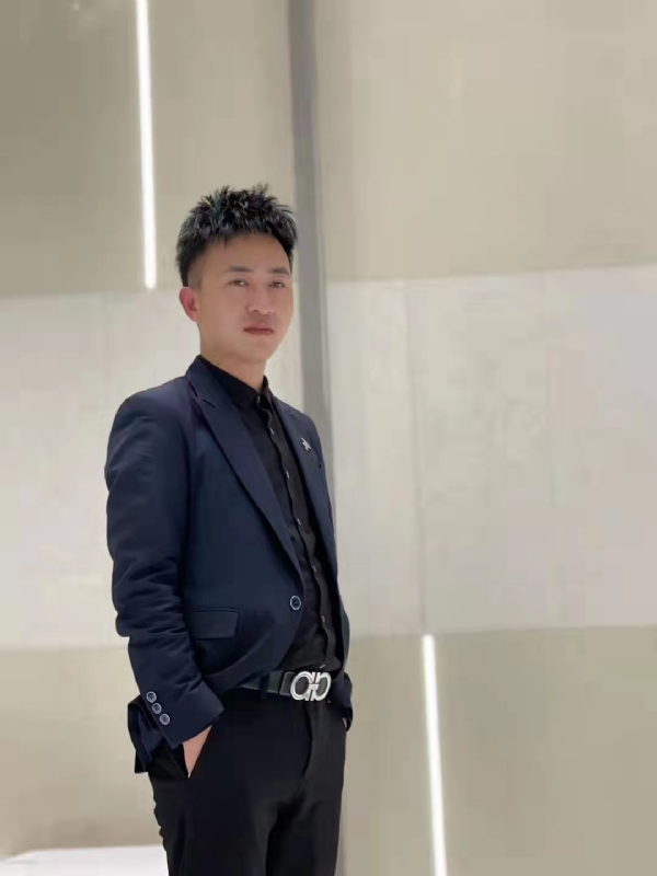 宋定鸿的第二张照片--孝感相亲服务中心