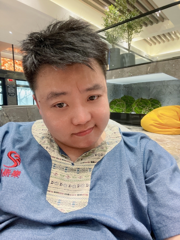 小恶魔的第二张照片--孝感相亲服务中心