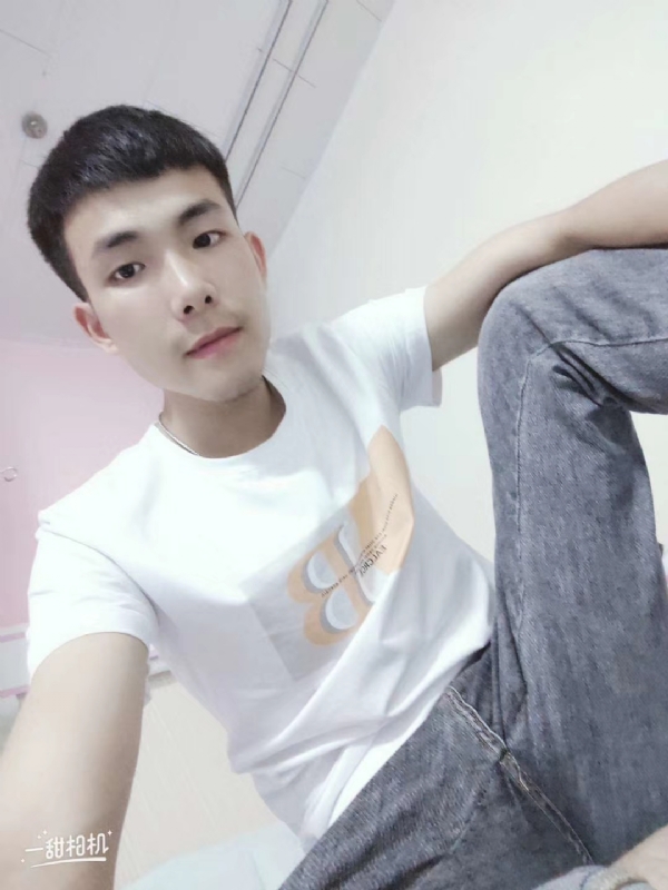 爱Q我的第一张照片--孝感相亲服务中心