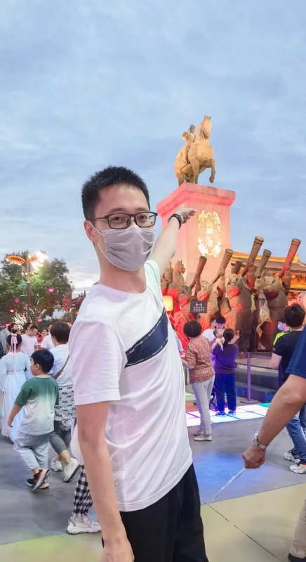 一休哥的第一张照片--孝感相亲服务中心