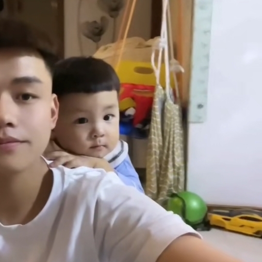 嘻嘻嘻的第一张照片--孝感相亲服务中心