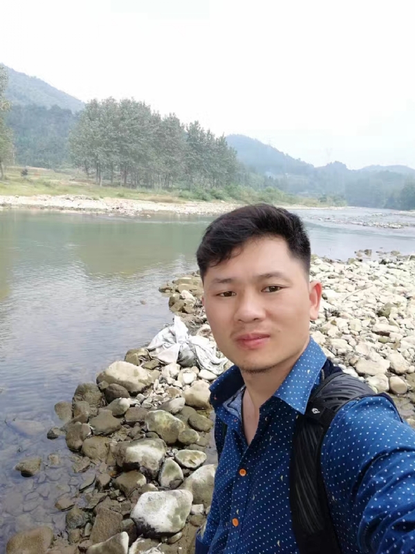 未来可期的第一张照片--孝感相亲服务中心