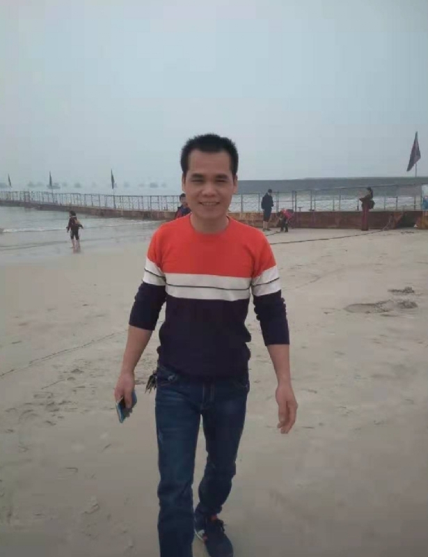 无聊人的第二张照片--孝感相亲服务中心
