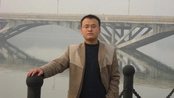 云中望月的第一张照片--孝感相亲服务中心