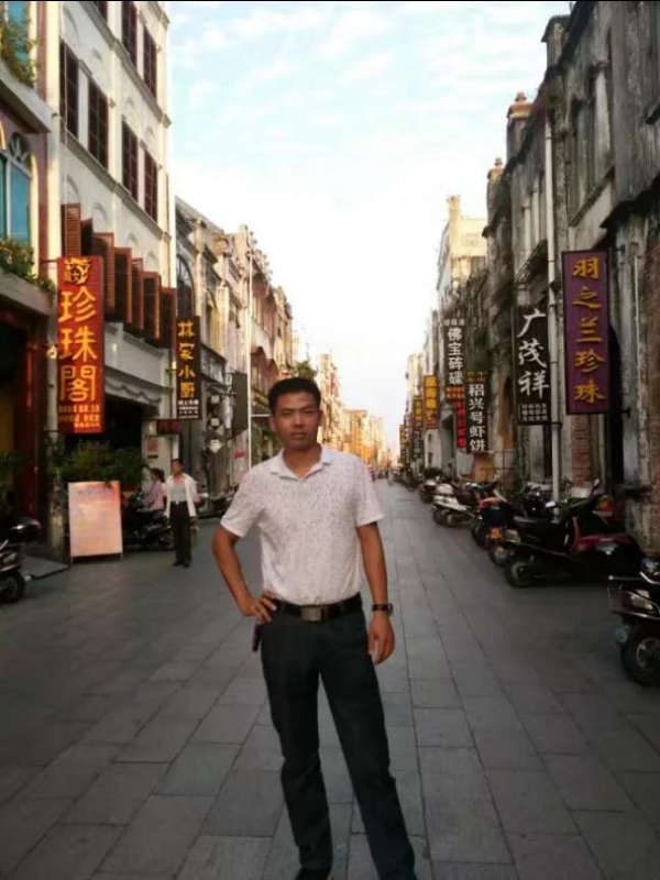 爱生活爱健康的第一张照片--孝感相亲服务中心