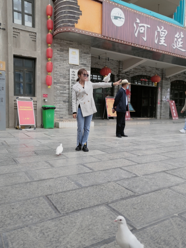 艳艳的第一张照片--孝感相亲服务中心