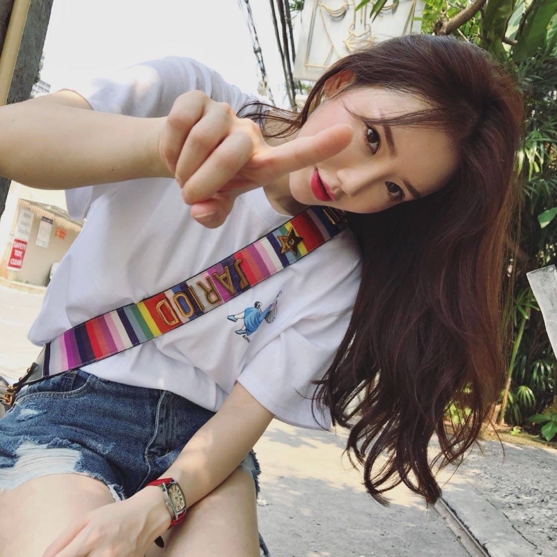 Lisa的第一张照片--孝感相亲服务中心