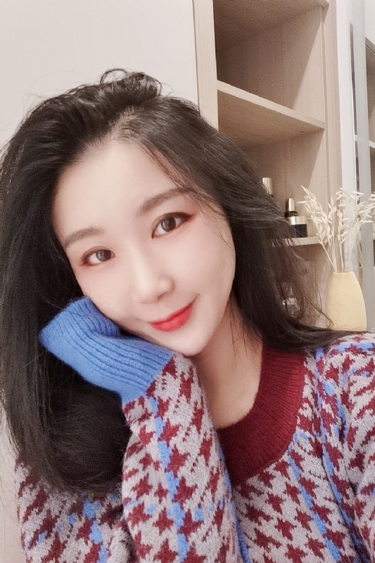 smile的第三张照片--孝感相亲服务中心