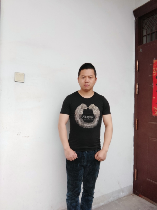 萧萧的第一张照片--孝感相亲服务中心