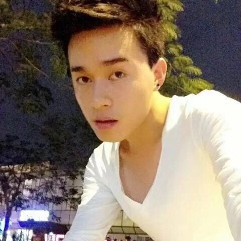 爱与不爱的第一张照片--孝感相亲服务中心
