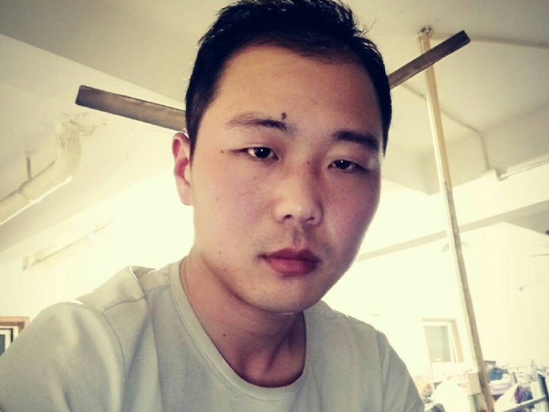 听听那冷雨的第一张照片--孝感相亲服务中心