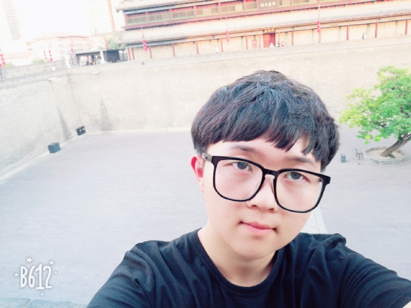 白夜行中人的第三张照片--孝感相亲服务中心