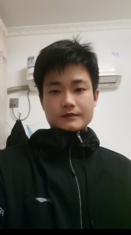 Mr丶Cui的第二张照片--孝感相亲服务中心