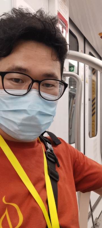 鲮的第三张照片--孝感相亲服务中心