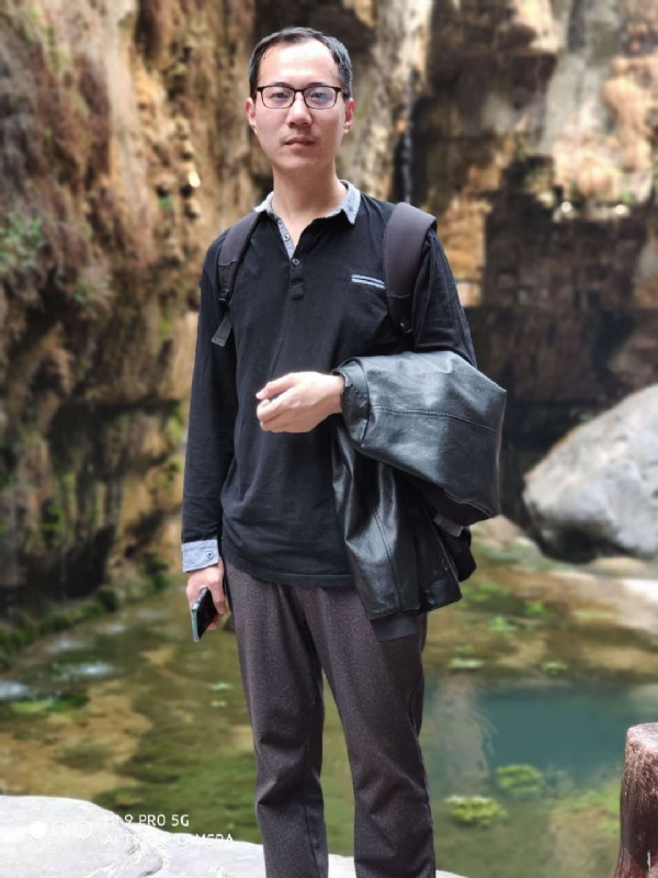 追日的第一张照片--孝感相亲服务中心