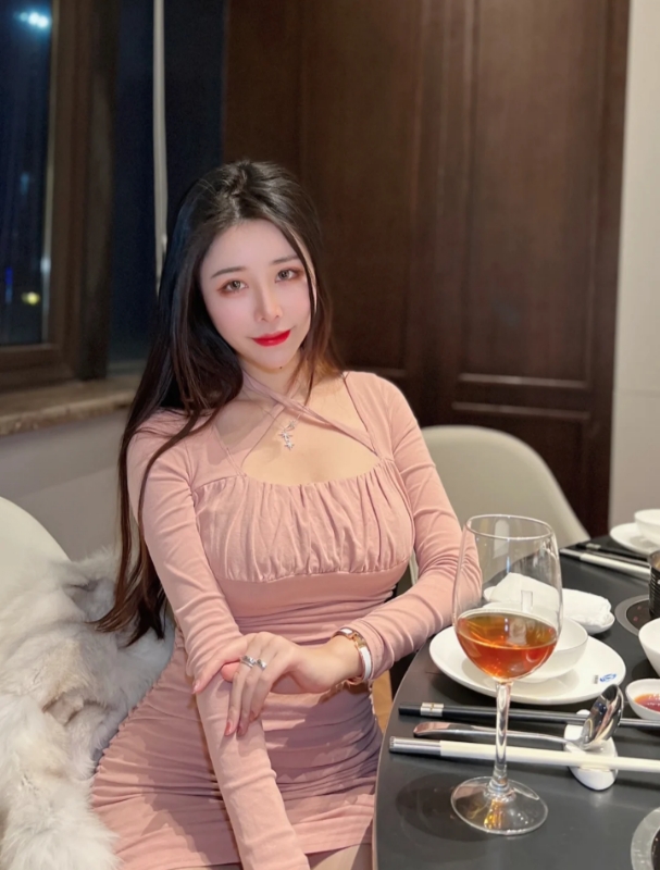 linlin的第三张照片--孝感相亲服务中心