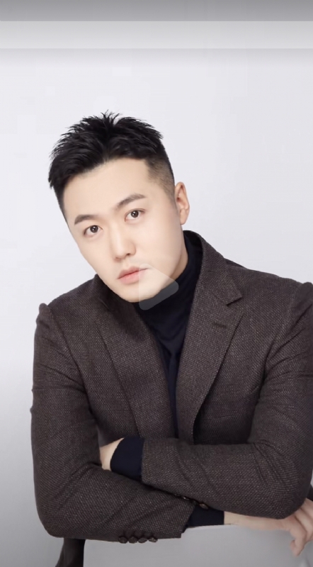 杨天枭的第一张照片--孝感相亲服务中心