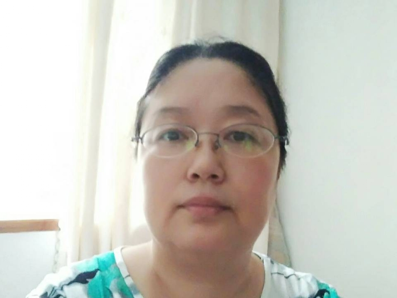 雨中漫步的第二张照片--孝感相亲服务中心