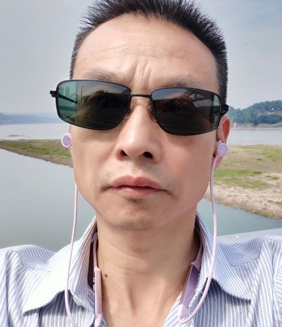 猪哥哥的第二张照片--孝感相亲服务中心