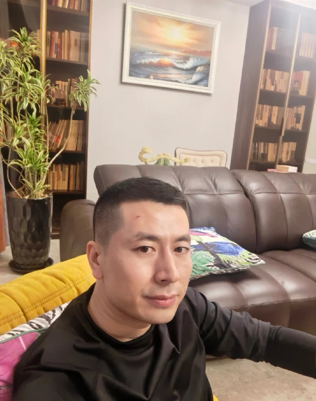 Gs的第二张照片--孝感相亲服务中心